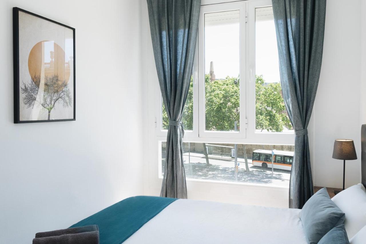Sunny And Modern Apartment Ideal For Groups Βαρκελώνη Εξωτερικό φωτογραφία