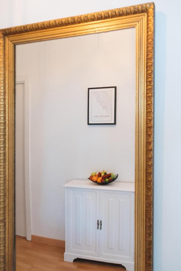 Sunny And Modern Apartment Ideal For Groups Βαρκελώνη Εξωτερικό φωτογραφία