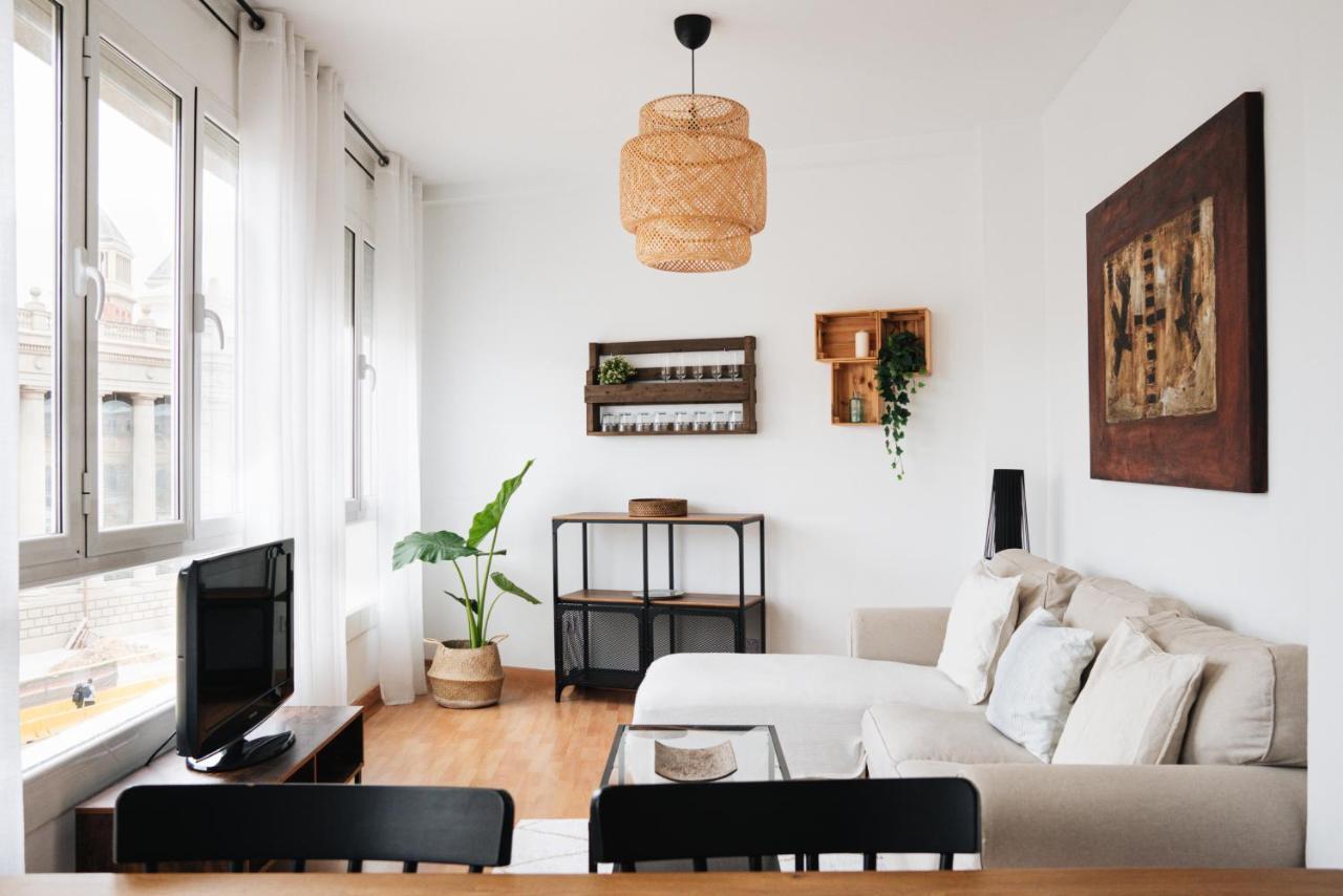 Sunny And Modern Apartment Ideal For Groups Βαρκελώνη Εξωτερικό φωτογραφία