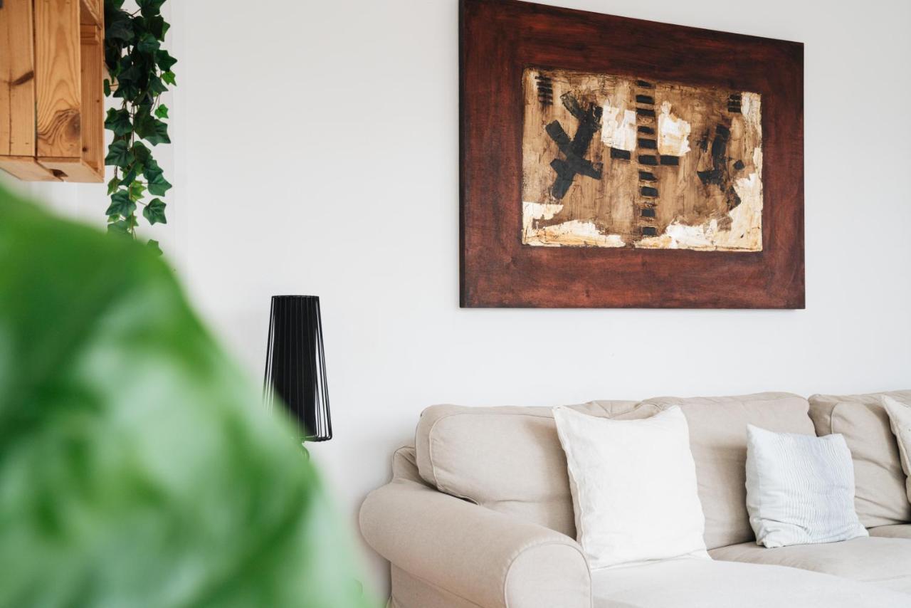 Sunny And Modern Apartment Ideal For Groups Βαρκελώνη Εξωτερικό φωτογραφία